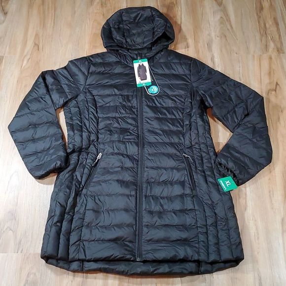 Aventure Jackets & Coats Nwt Aventure Black Lightweight Down Puffer